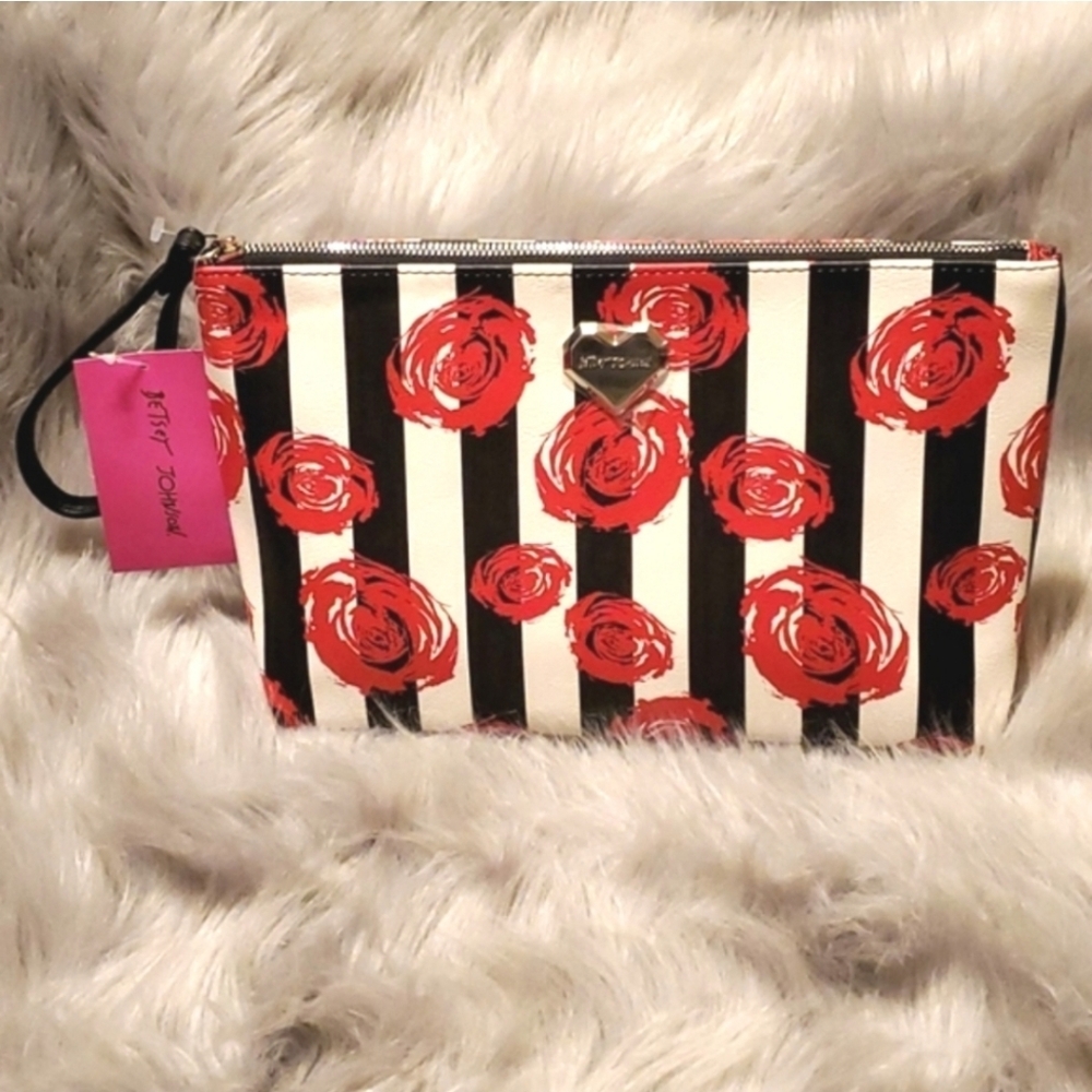 Betsey Jphnson Black and White Floral Wristlet Purse